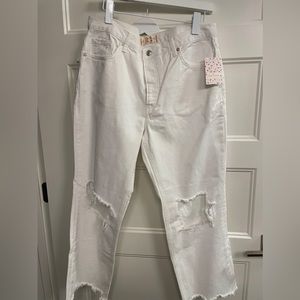 BNWT Free People Distressed Crop in Optic White Size 31